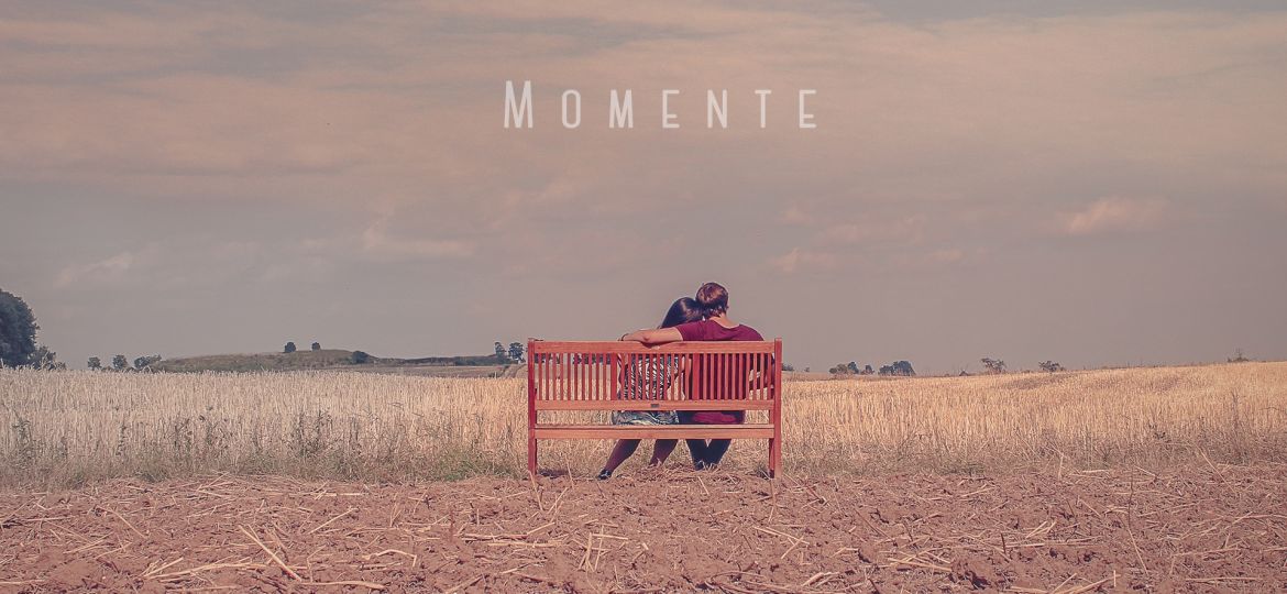 837-Momente